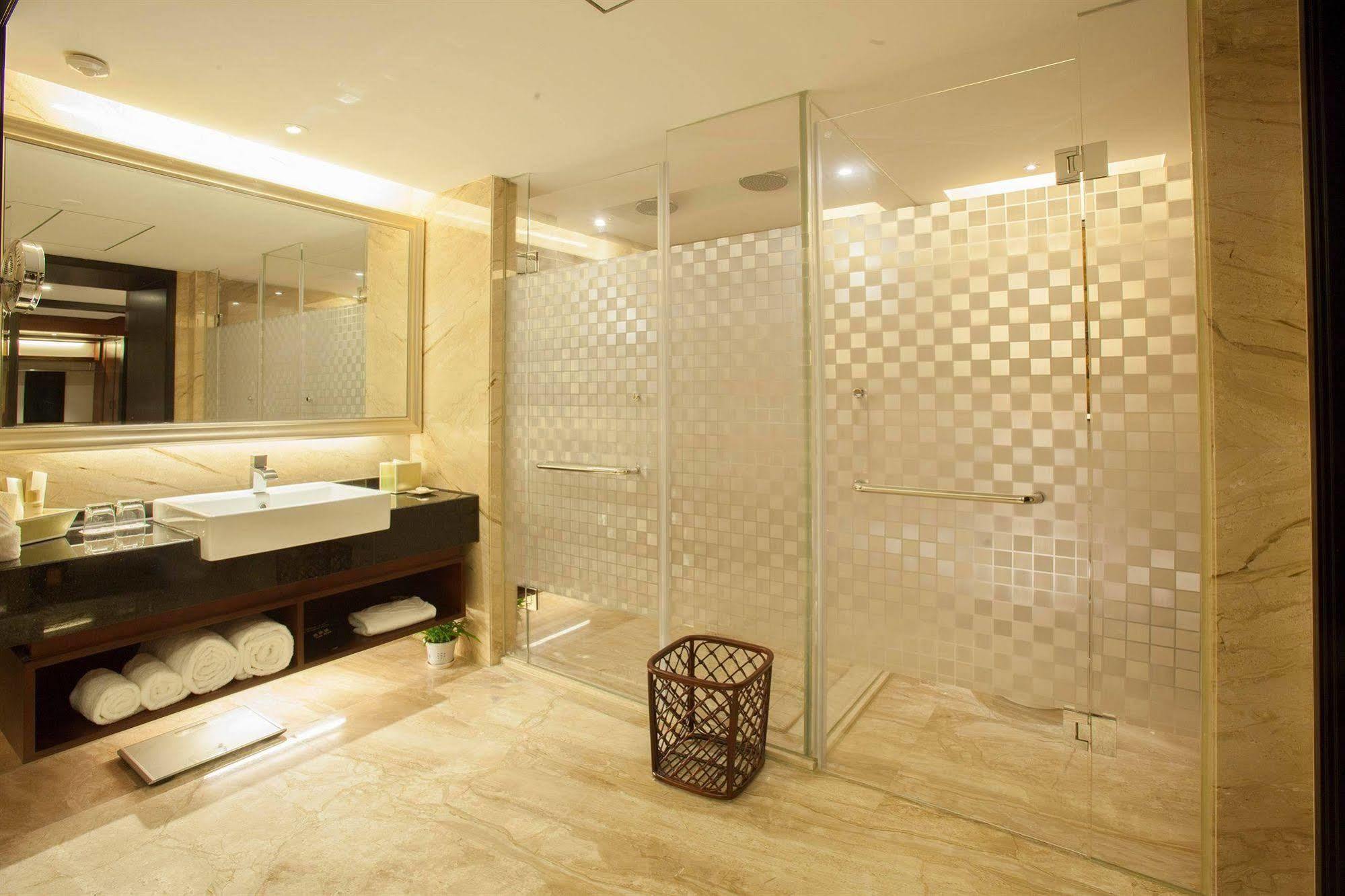 Nanning Landmark Hotel Esterno foto